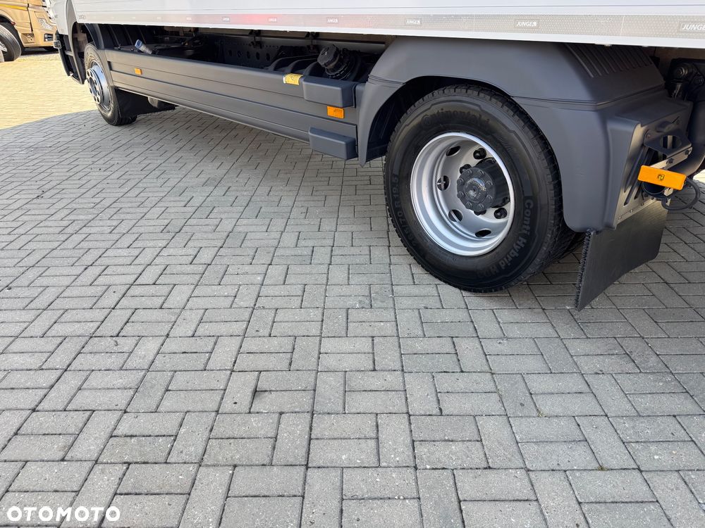 Mercedes-Benz ATEGO - 25