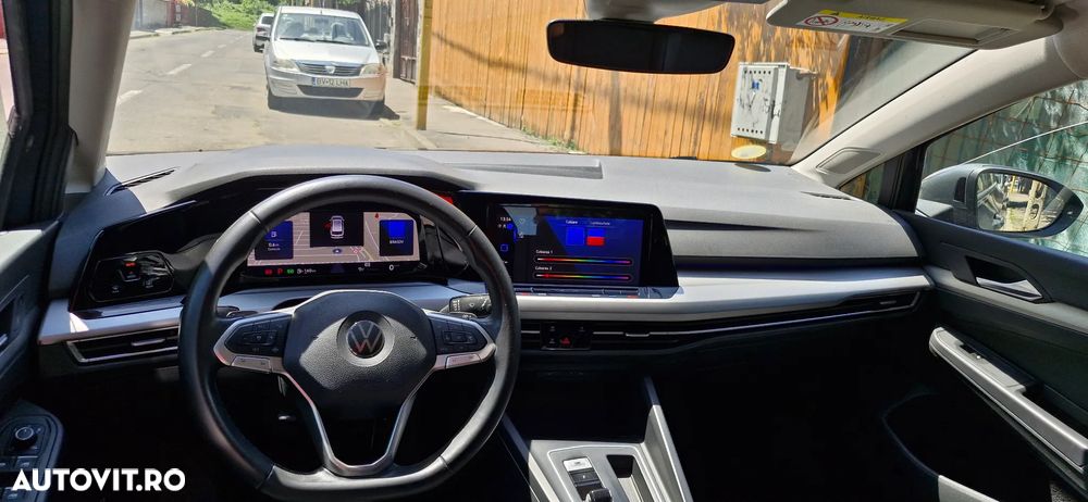 Volkswagen Golf 2.0 TDI SCR DSG Life - 9