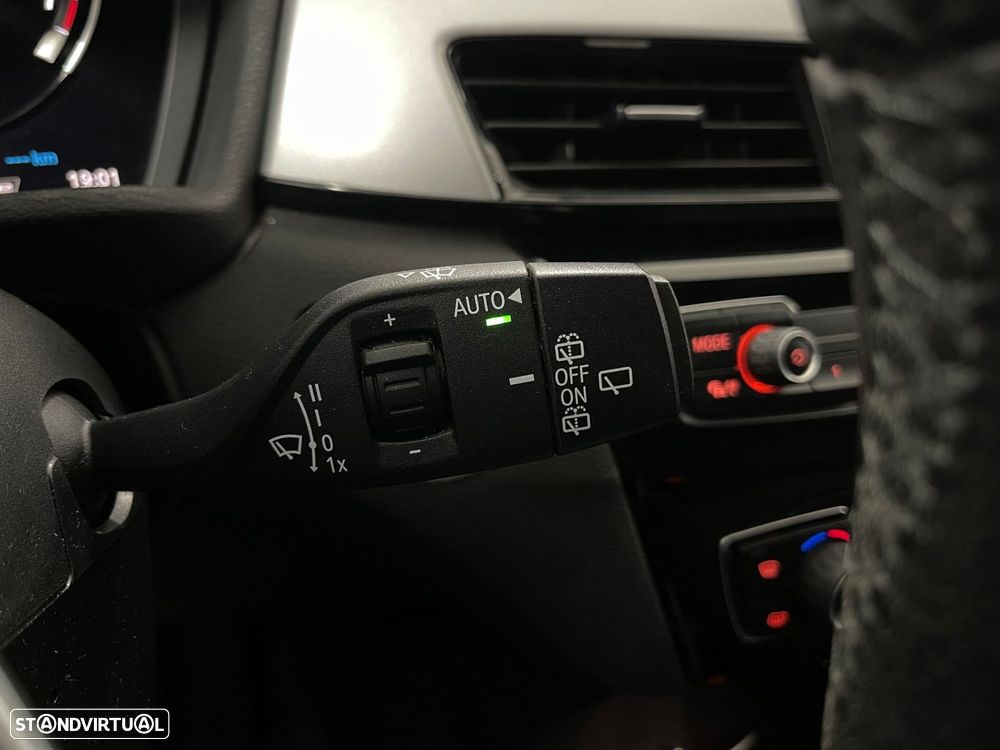 BMW X1 25 e xDrive - 37