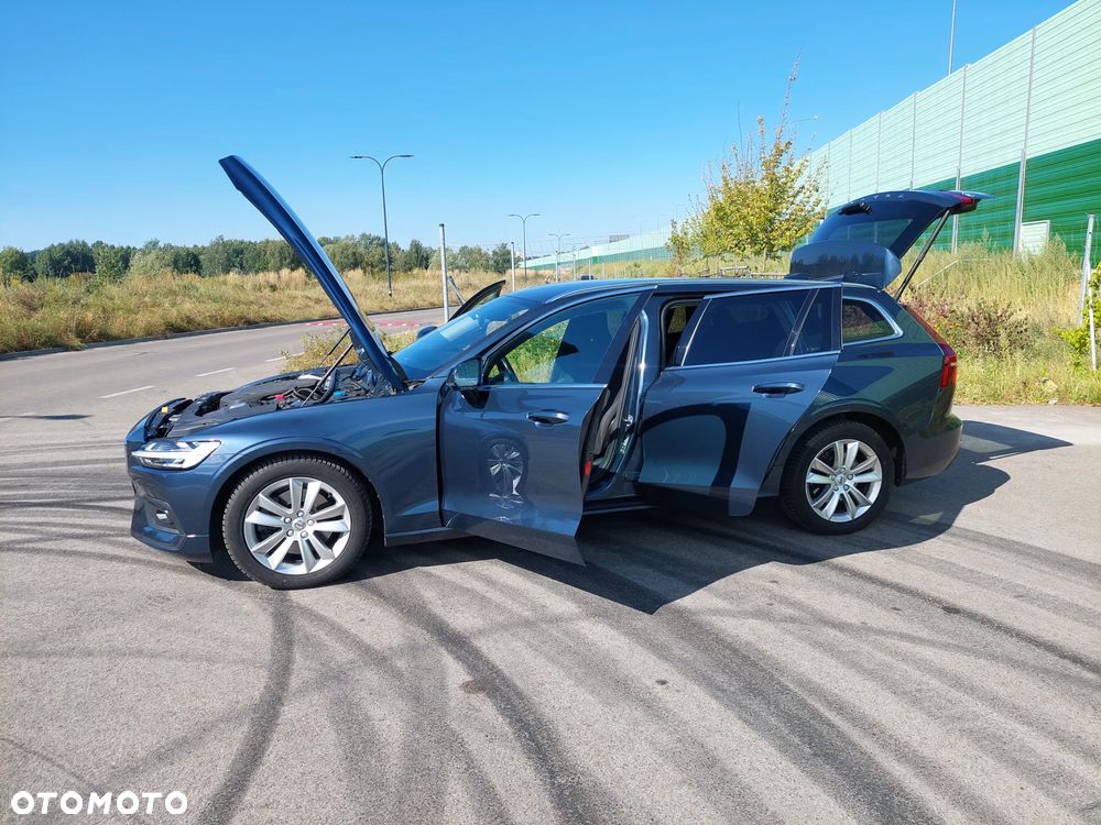 Volvo V60 D4 Momentum Pro - 10