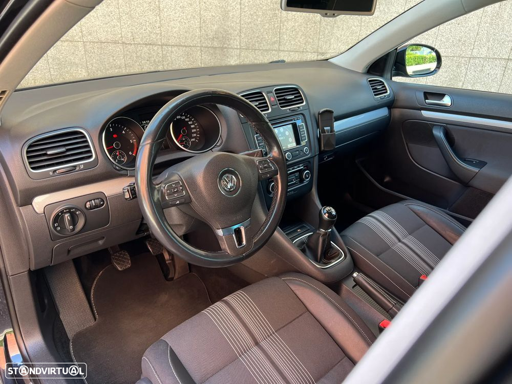 VW Golf Variant 2.0 TDi DPF MATCH - 11