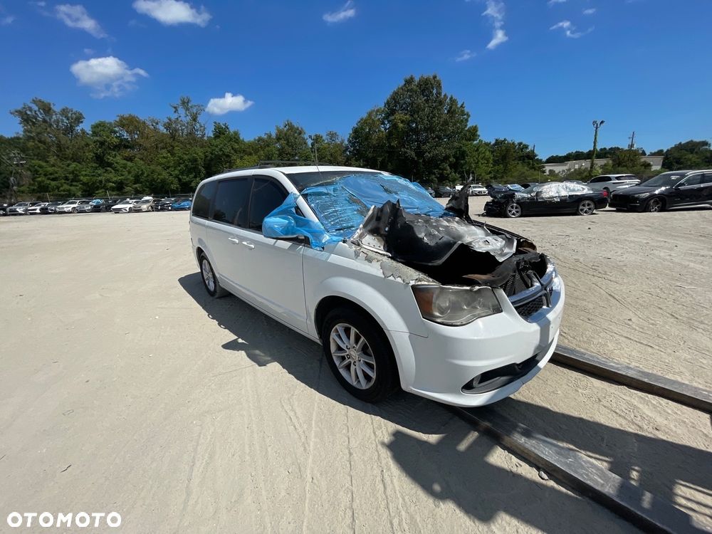 Dodge Grand Caravan 3.3 SE - 1