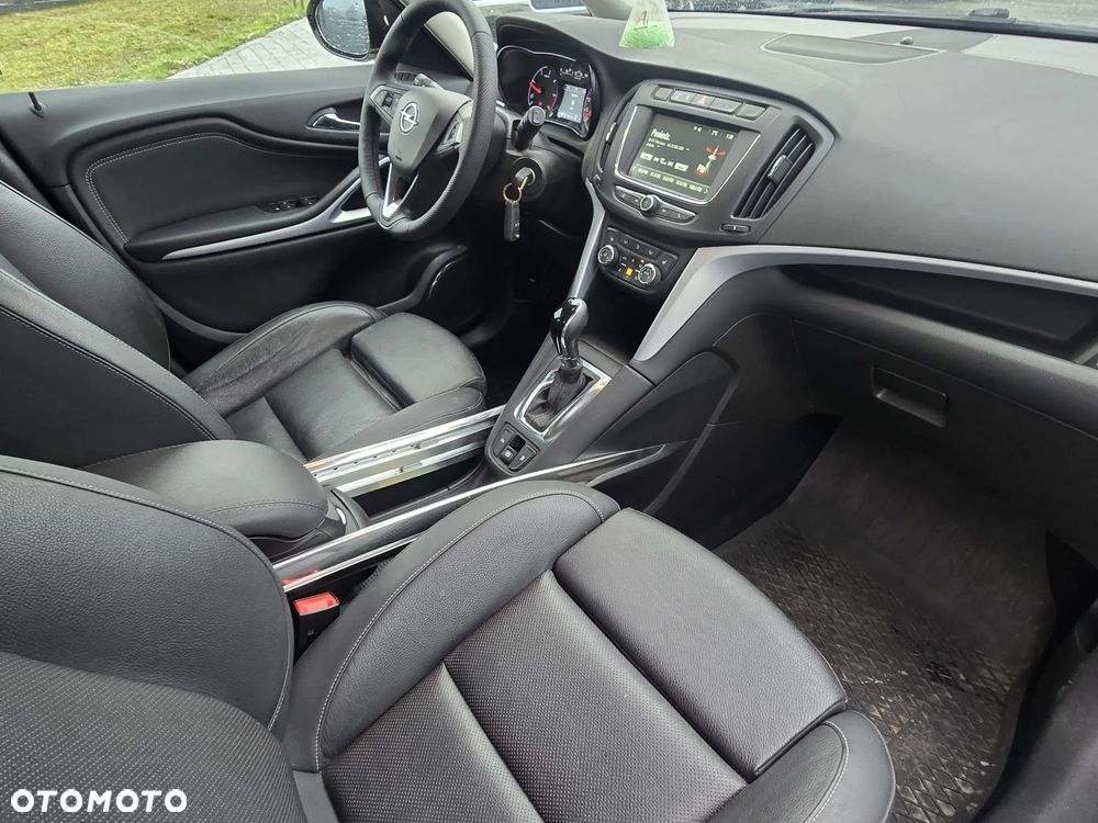 Opel Zafira 2.0 D (CDTI) Automatik Business Innovation - 16