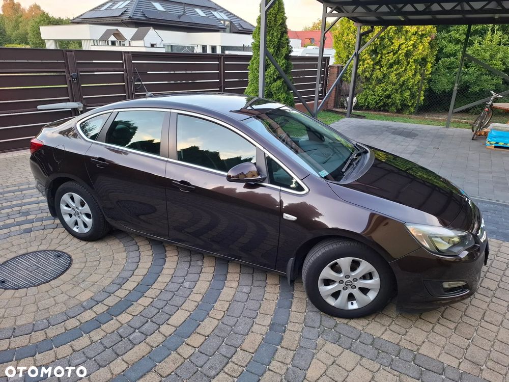 Opel Astra 1.4 T Energy EU6 - 2