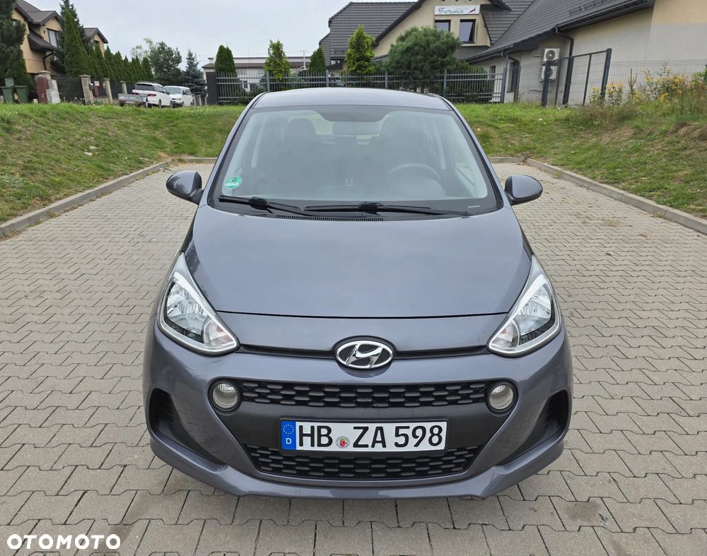 Hyundai i10 - 10