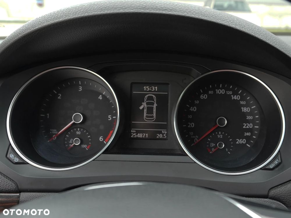 Volkswagen Jetta 2.0 TDI DPF BMT Comfortline - 13