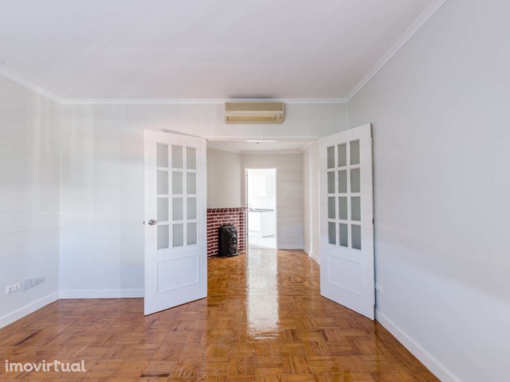 Apartamento T2 nas Av. Novas, Saldanha - Grande imagem: 3/14