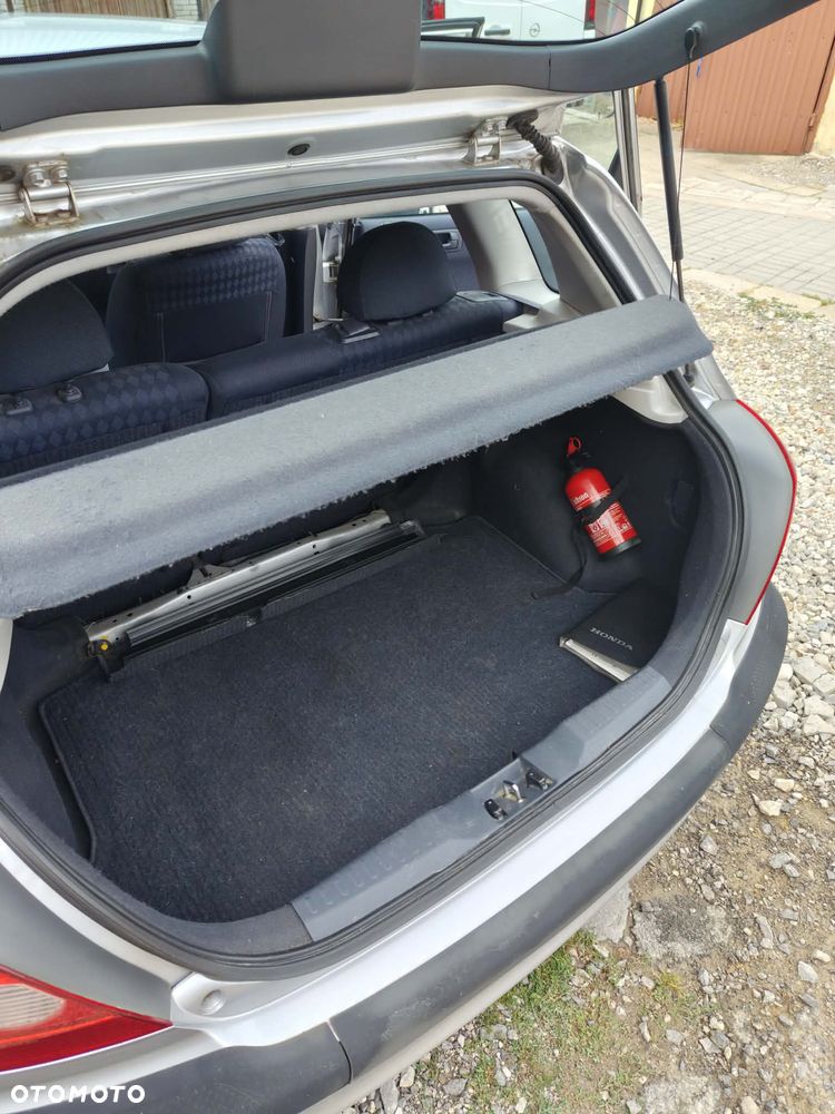 Honda Civic 1.4i S - 7