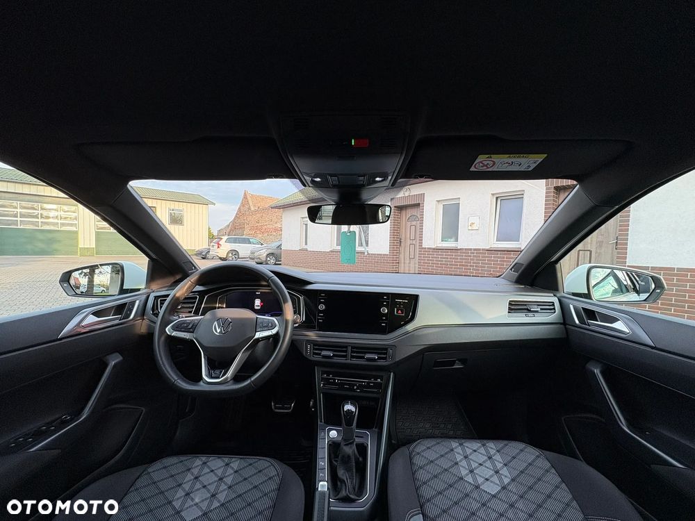 Volkswagen Polo 1.0 TSI OPF DSG R-Line - 29