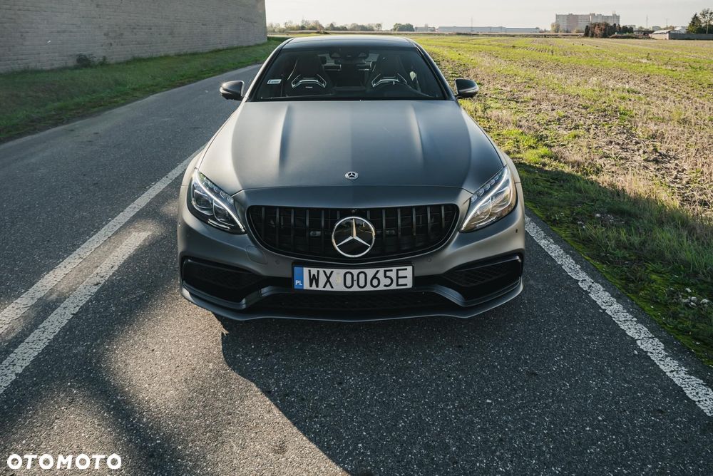 Mercedes-Benz Klasa C AMG 63 S - 3