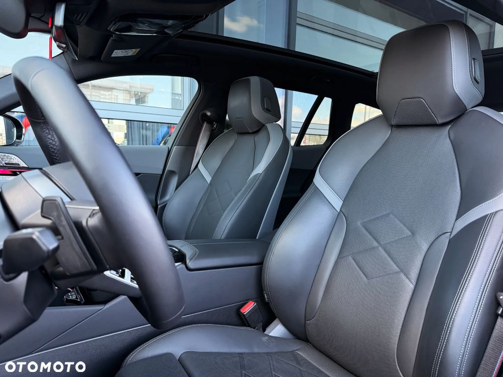 BMW Seria 5 540d xDrive - 28