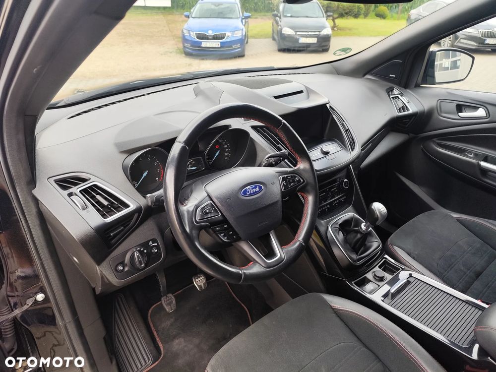 Ford Kuga 1.5 EcoBoost 2x4 ST-Line - 7