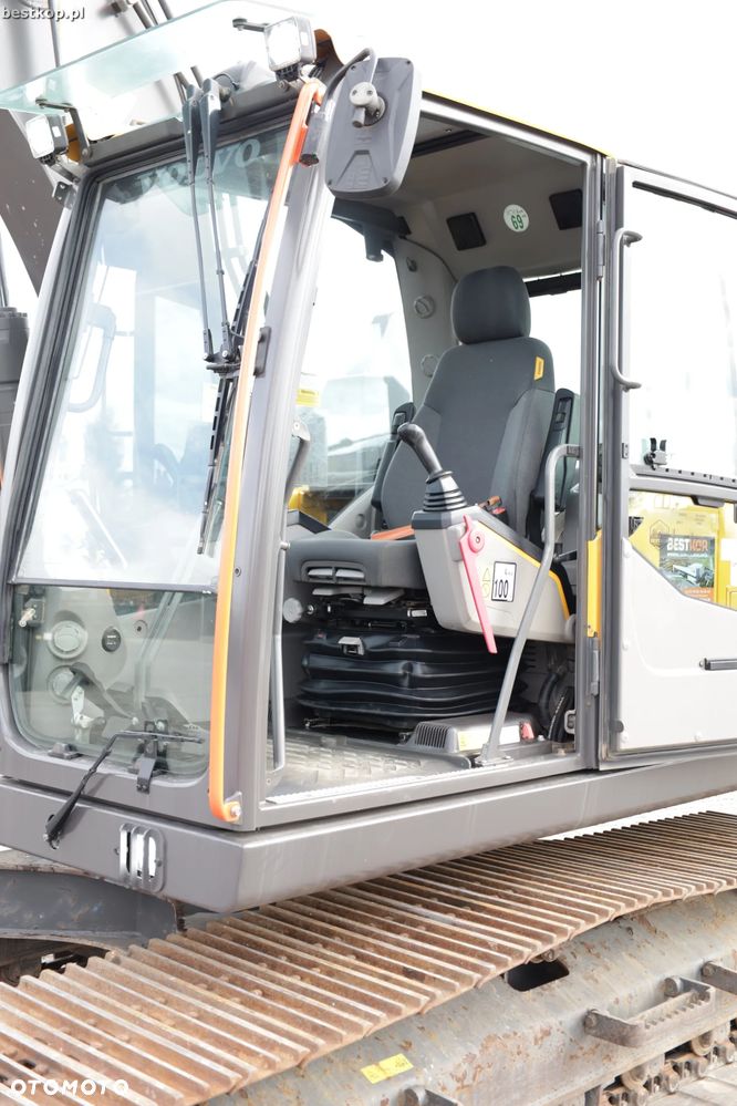 Volvo EC140EL - 17