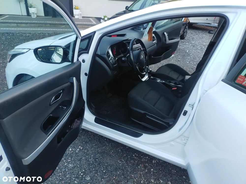 Kia Ceed 1.6 GDI L DCT - 2