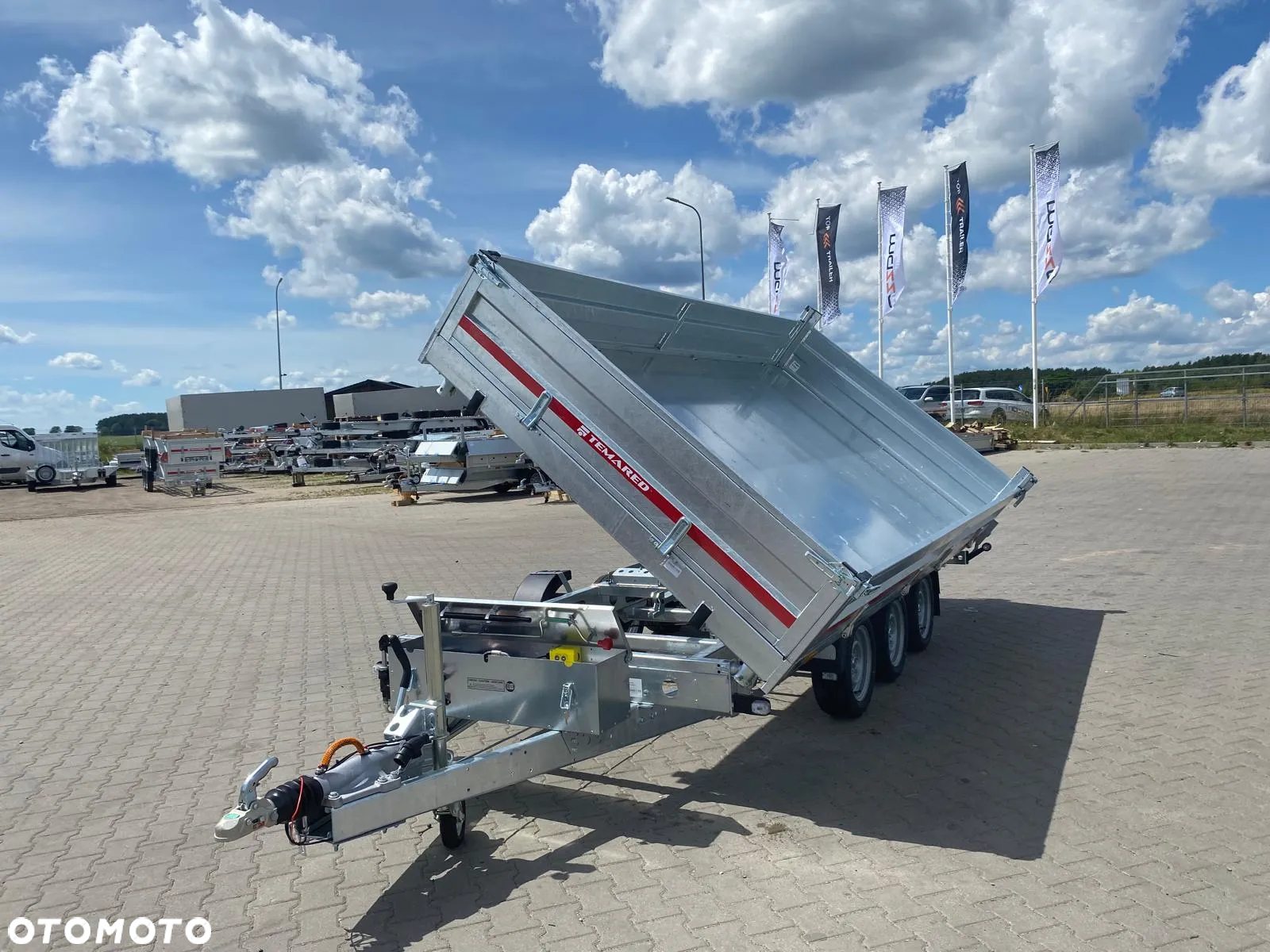 TEMARED Przyczepa wywrotka 405x199x30cm DMC3500kg pompa ręczna i elektryczna, 3-stronny wywrot hydrauliczny! - 17