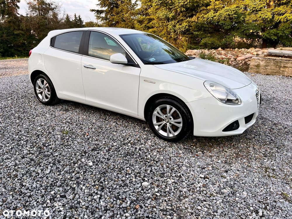 Alfa Romeo Giulietta - 5