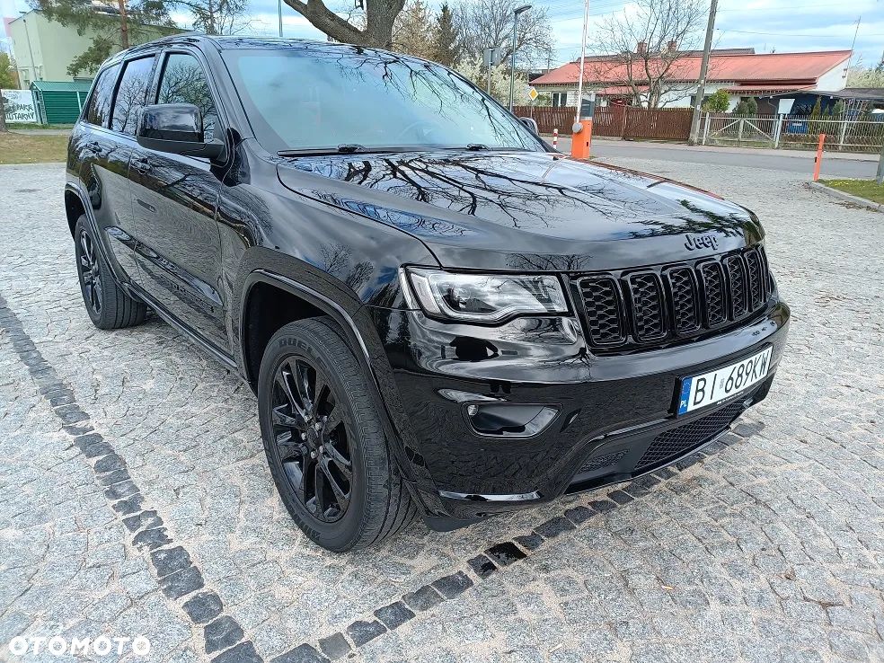 Jeep Grand Cherokee - 4