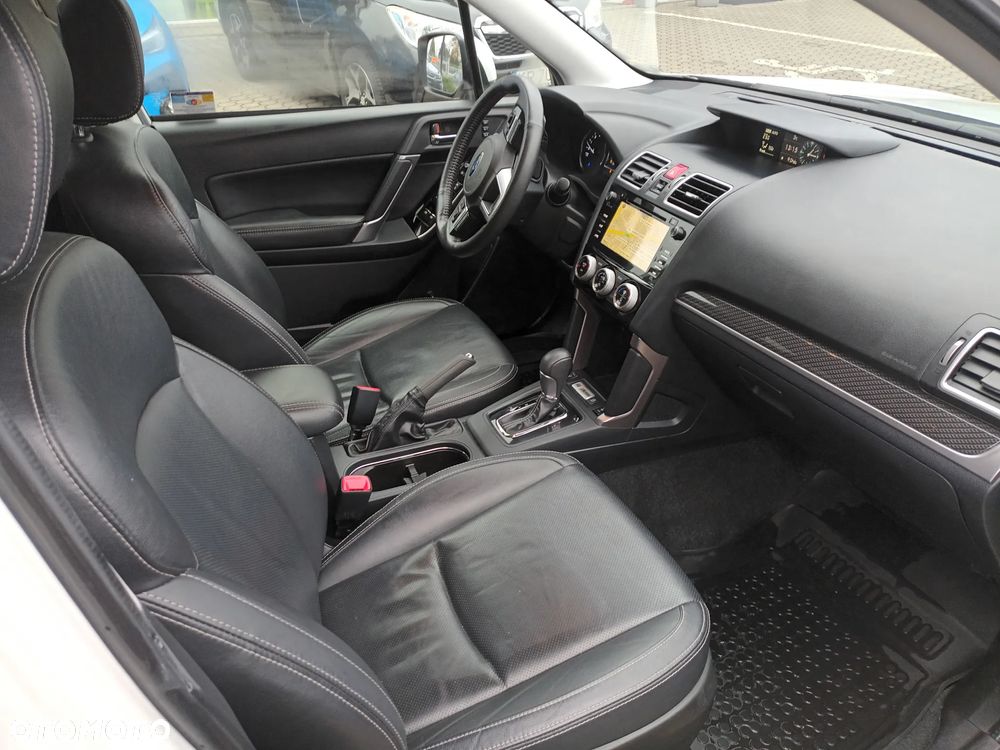 Subaru Forester 2.0 i Platinum (EyeSight) Lineartronic - 11