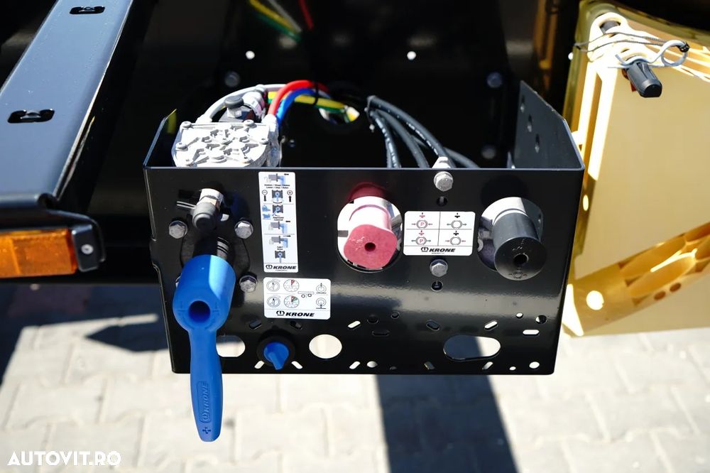 Krone KRONE / SEMIREMORCĂ CONTAINER / PUȚIN UTILIZAT / UNIVERSAL / 2023 / SPATE EXTENSIBIL / PENTRU TOATE CONTAINERELE / AXE RIDICABILE / AXE KRONE - 17