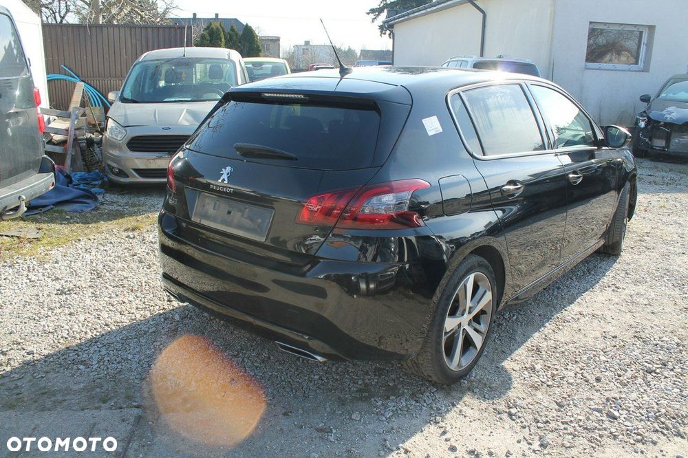 Peugeot 308 - 5
