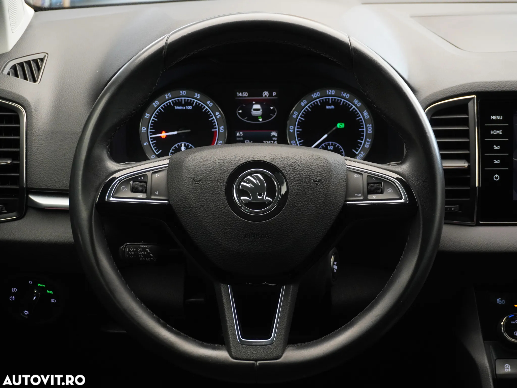 Skoda Karoq 1.6 TDI DSG Style - 39