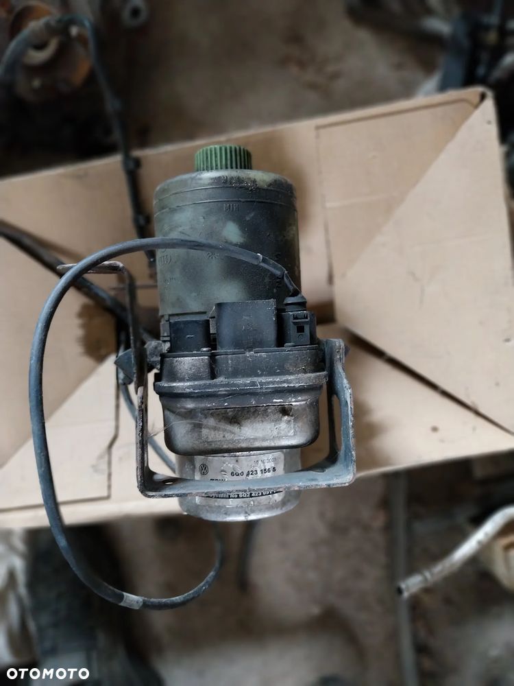 ELEKTRYCZNA POMPA WSPOMAG TRW VW SKODA SEAT AUDI - 1