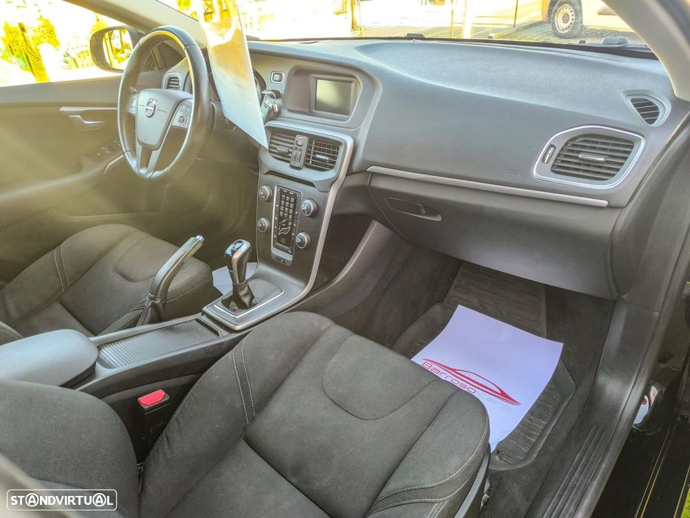 Volvo V40 2.0 D2 Kinetic - 8