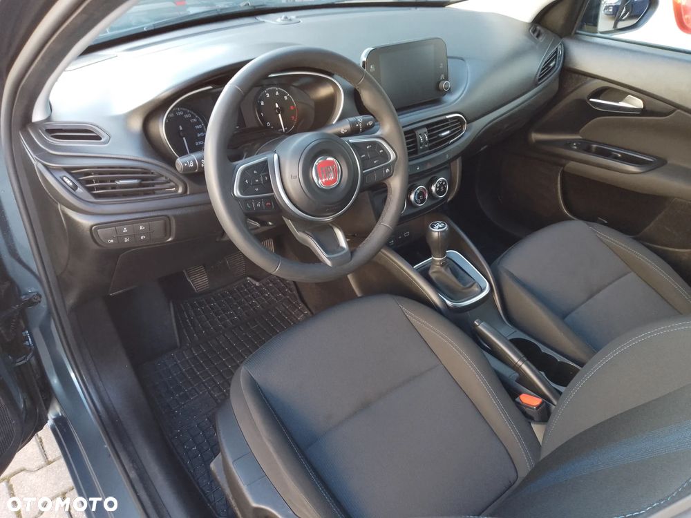 Fiat Tipo 1.0 T3 - 16