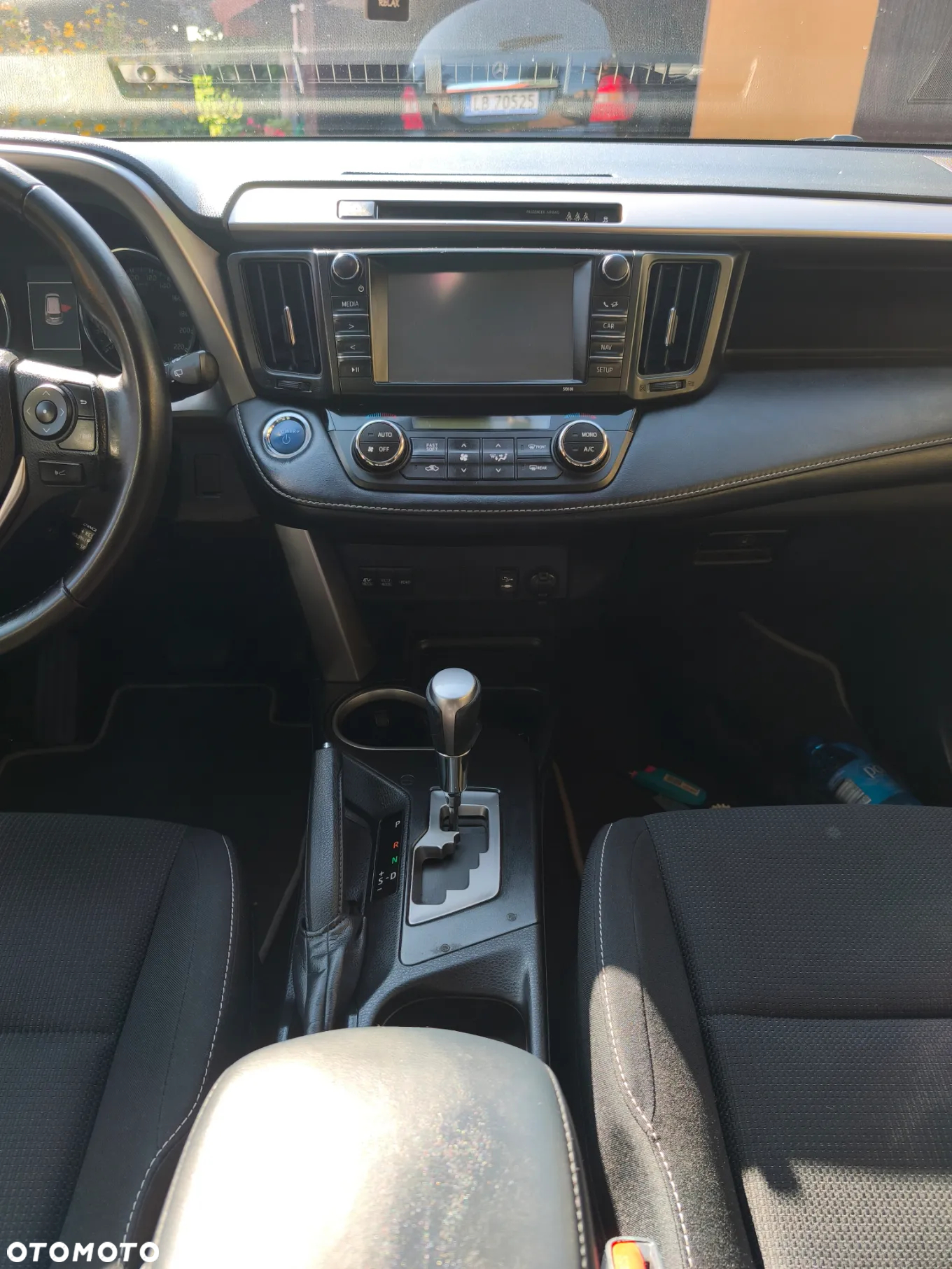 Toyota RAV4 - 12