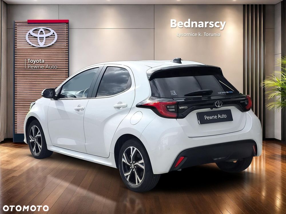 Toyota Yaris Hybrid 1.5 Style - 3