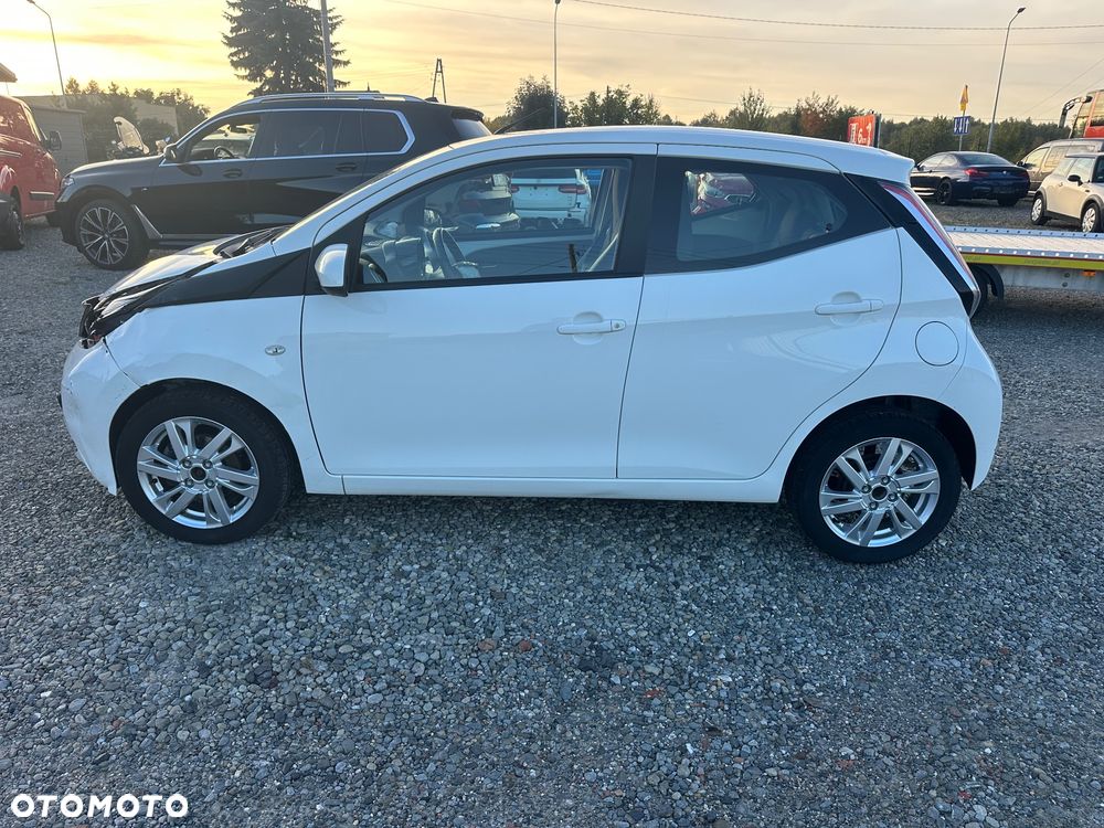 Toyota Aygo 1.0 VVT-i Sprint EU6 - 15