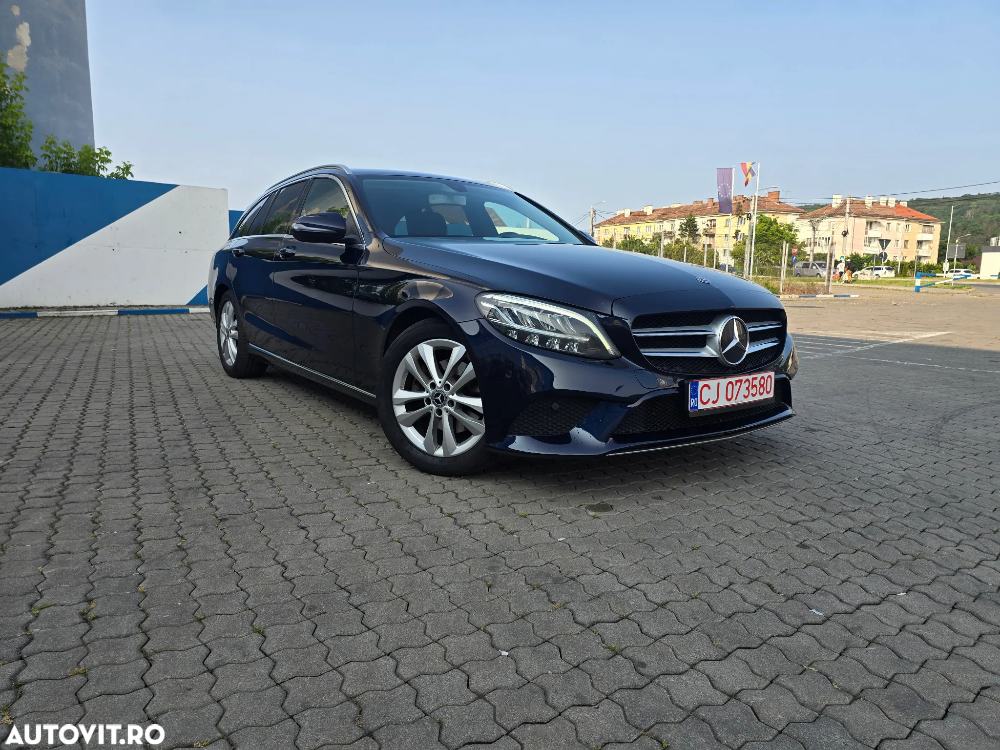 Mercedes-Benz C 220 d T 9G-TRONIC AMG Line - 5
