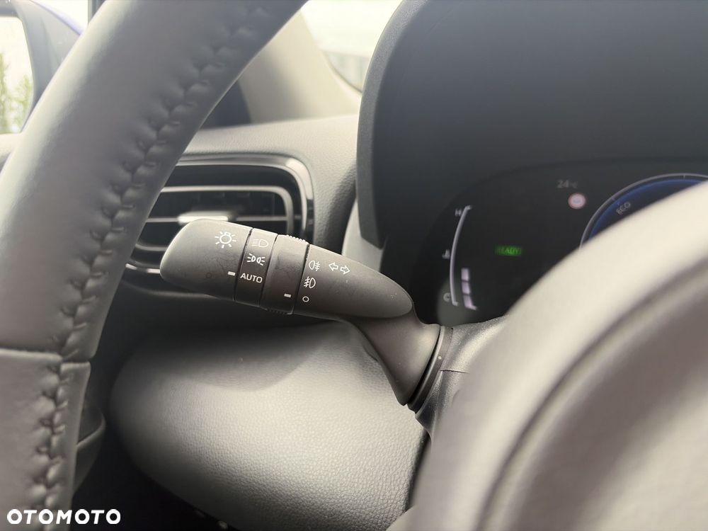 Toyota Yaris Hybrid 1.5 Style - 18