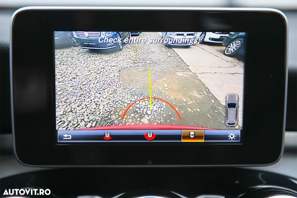 Mercedes-Benz GLC - 28