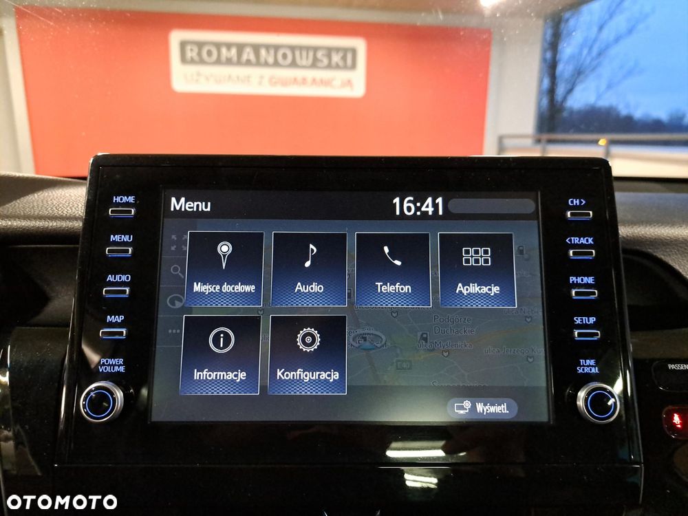 Toyota Camry 2.5 Hybrid Executive CVT - 25