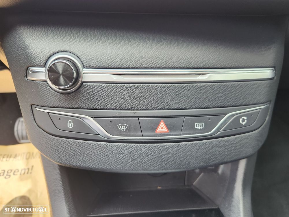 Peugeot 308 1.5 BlueHDi Business Line - 29