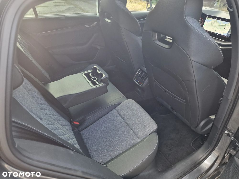 Skoda Octavia Combi 2.0 TDI DSG Sportline - 21