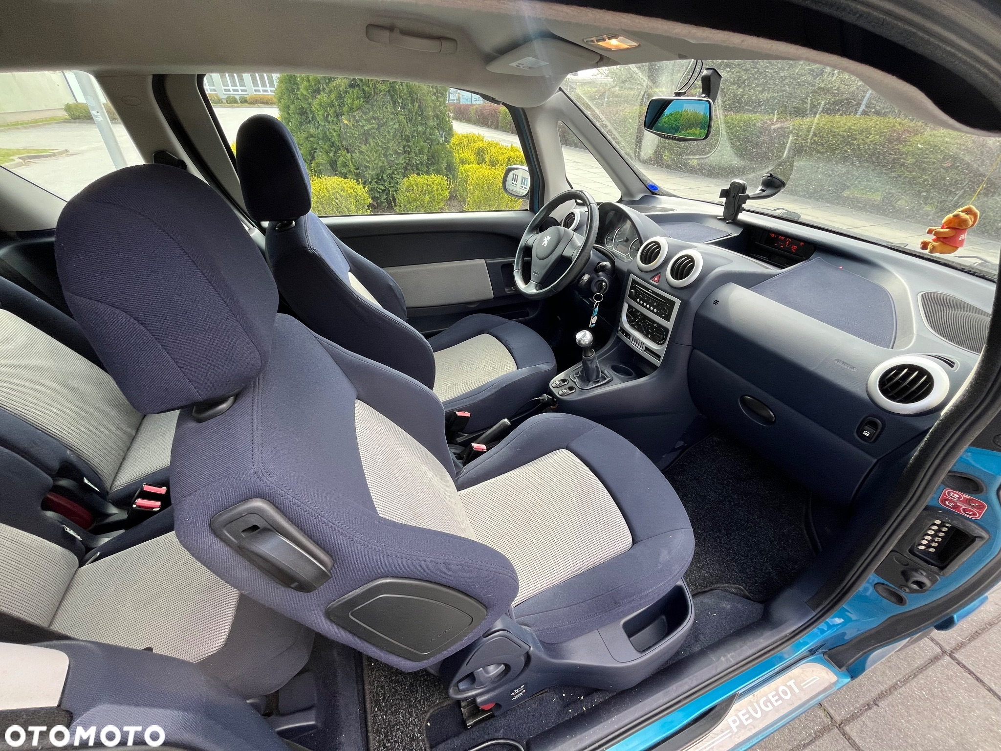Peugeot 1007 1.4 Trendy - 21