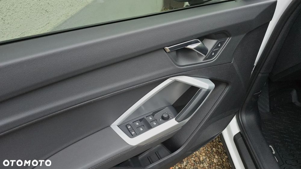 Audi Q3 45 TFSI Quattro S tronic S line - 9