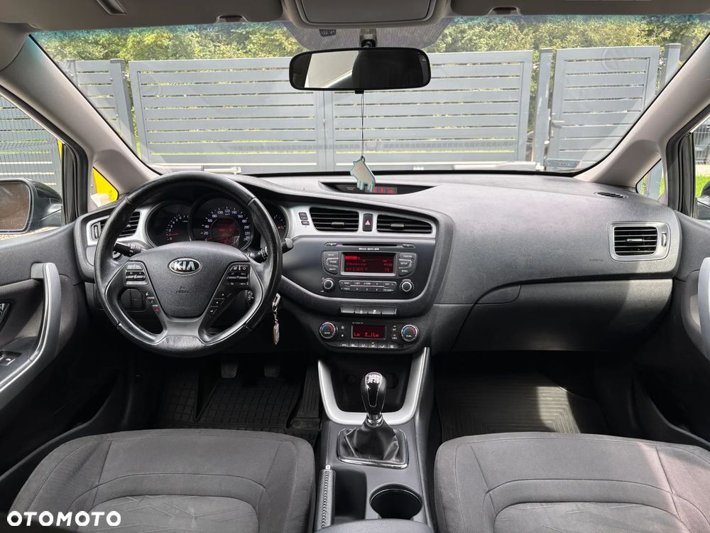 Kia Ceed 1.6 GDI L - 7