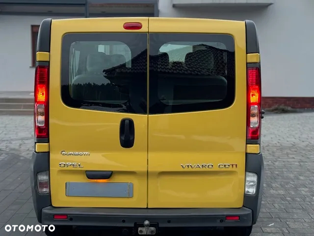 Opel Vivaro - 6