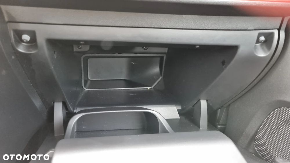 Citroën C3 1.2 PureTech GPF Shine S&S EAT6 - 16
