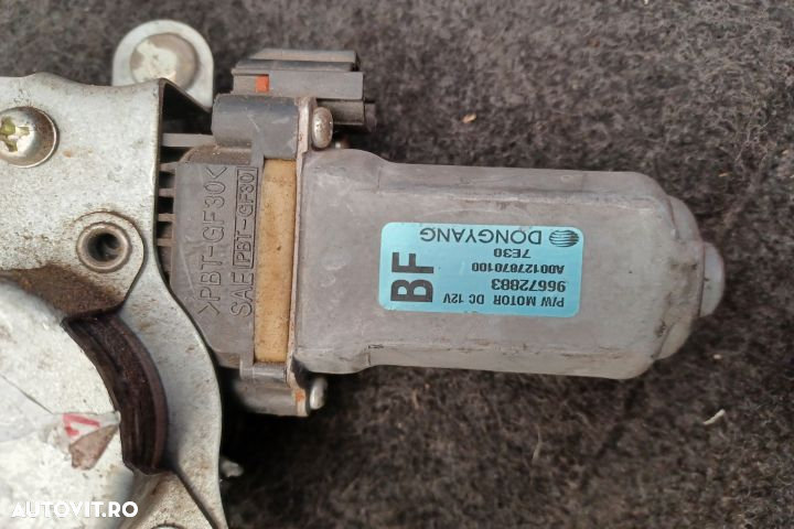 Macara geam fata dreapta electrica 96672883 96672883 Opel Antara 1 [2 - 3
