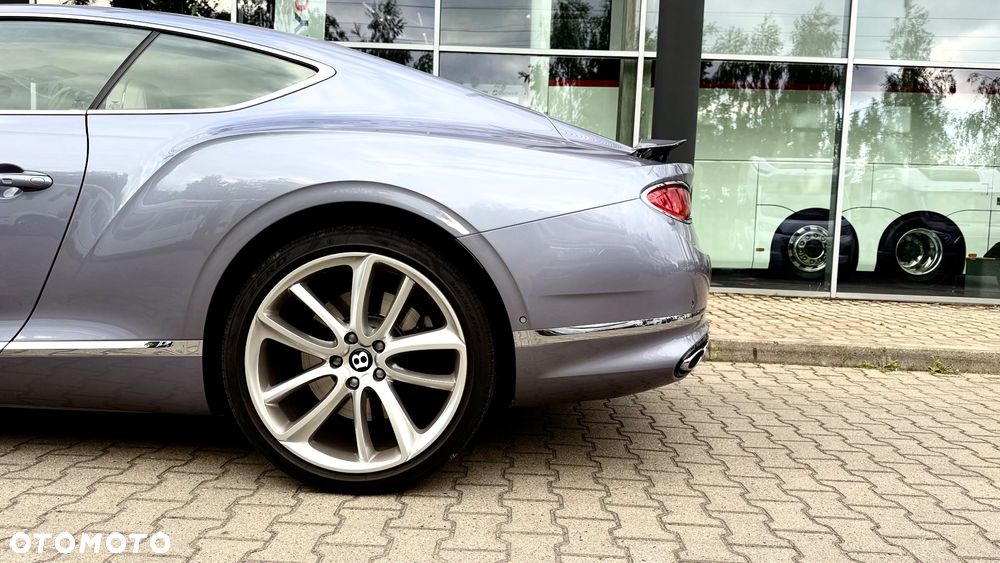 Bentley Continental GT - 5