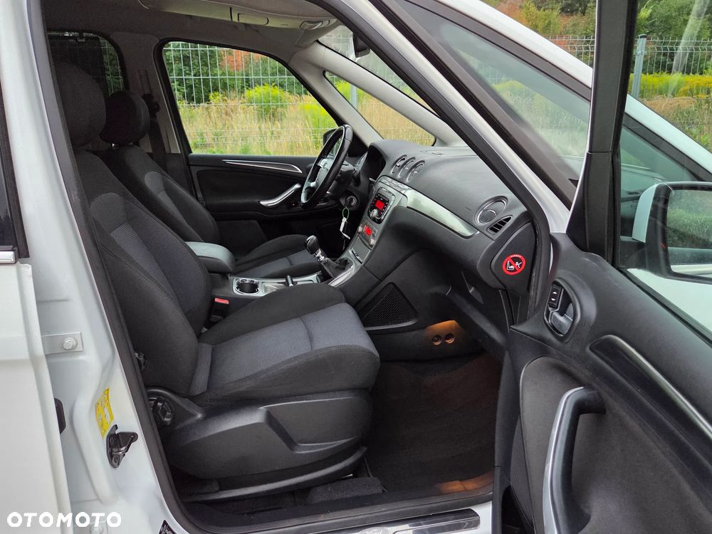 Ford Galaxy 2.0 TDCi Titanium - 16