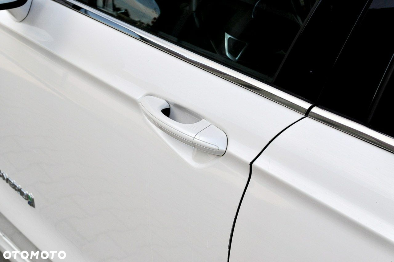Ford Mondeo - 13