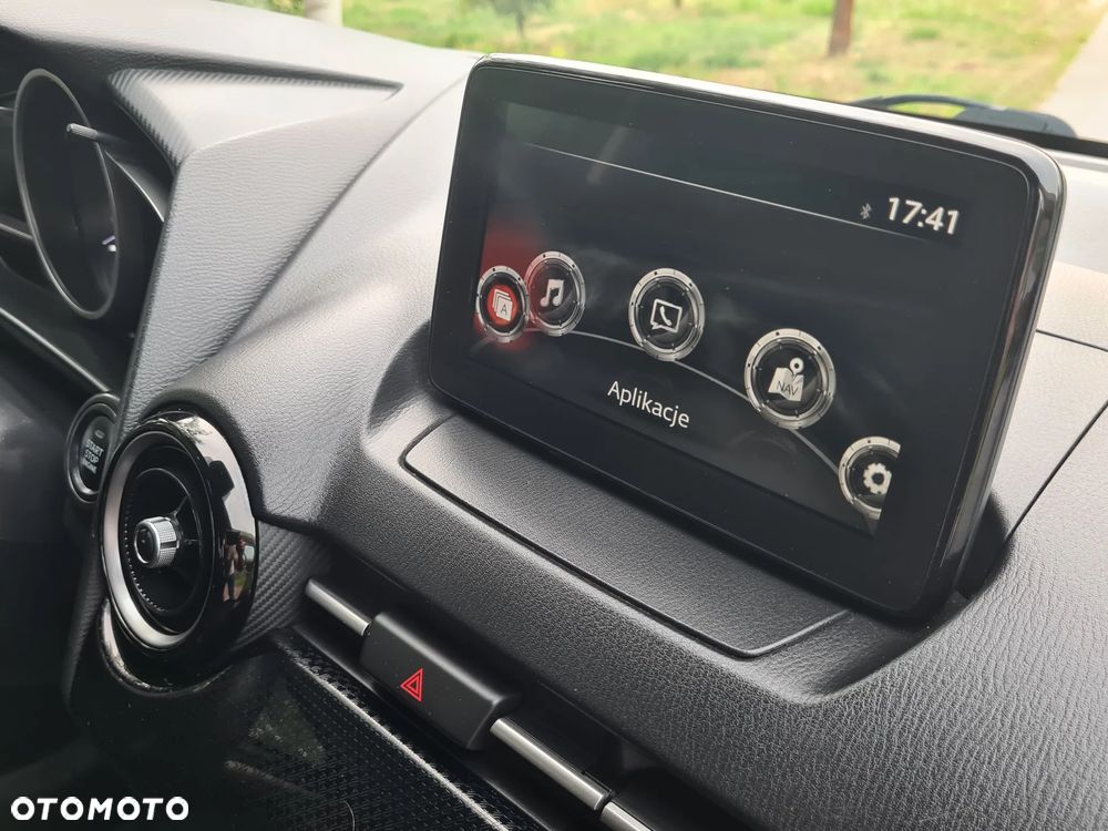 Mazda 2 SKYACTIV-G 90 KIZOKU - 29