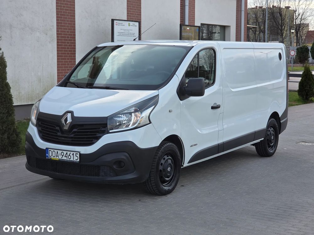 Renault Trafic - 23