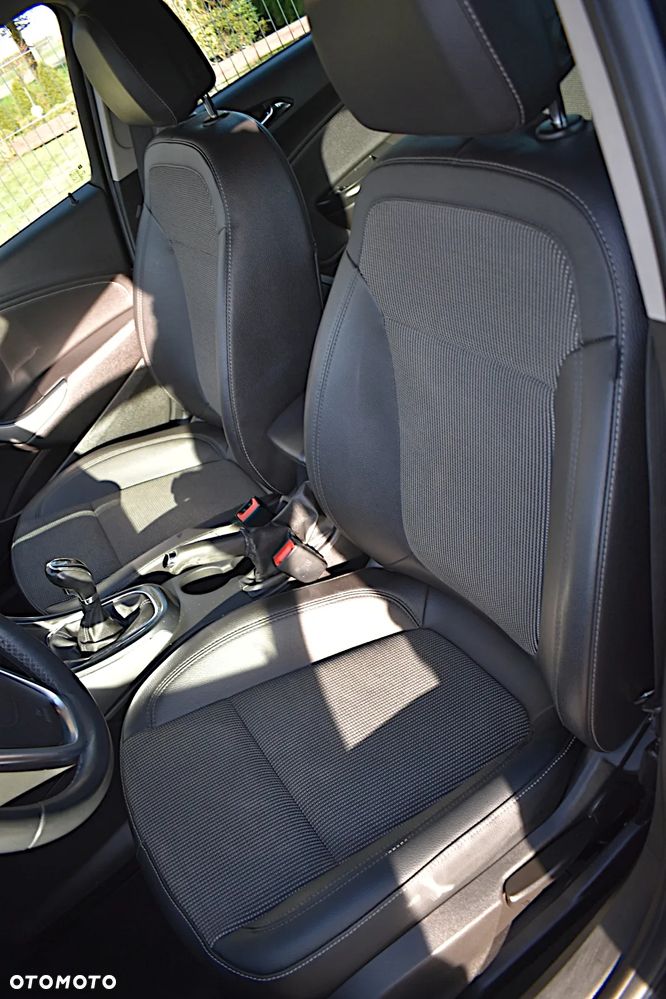 Opel Astra 1.7 CDTI Cosmo - 7