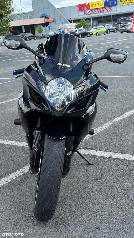 Suzuki GSX-R - 2